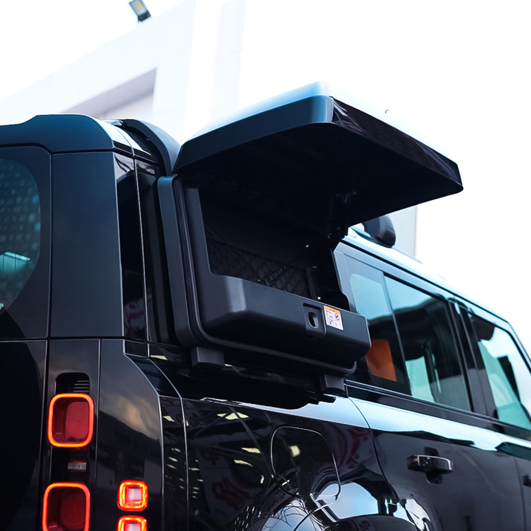 AFTERMARKET EXTERIOR SIDE MOUNTED GEAR CARRIER - GLOSSY BLACK-VPLEP0437