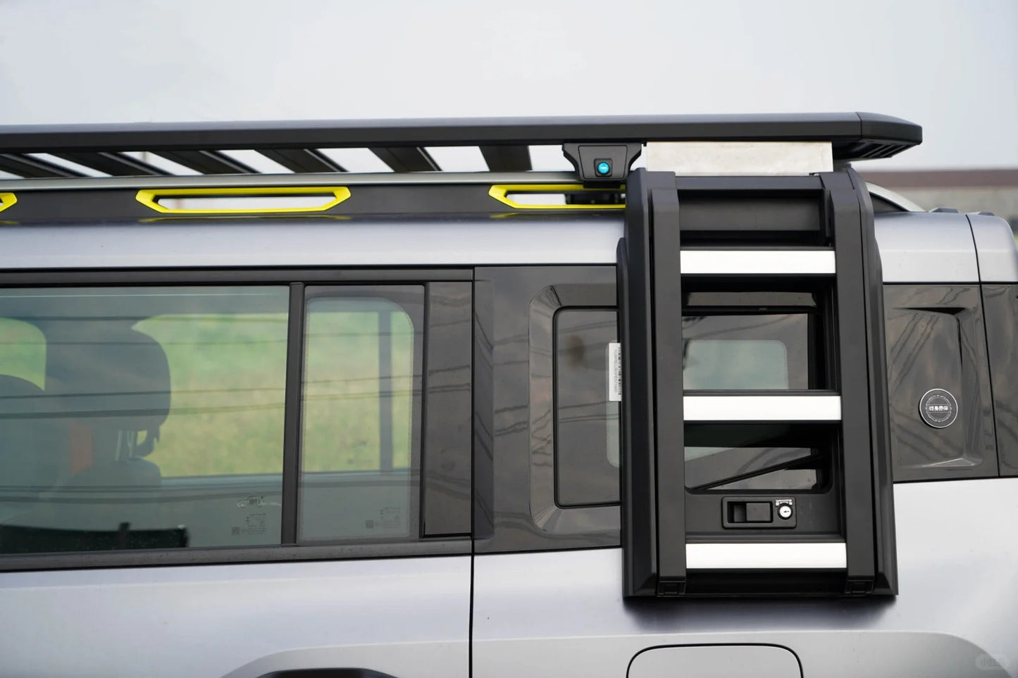 Jetour T2 Rear Ladder - Defender Design (Silver)