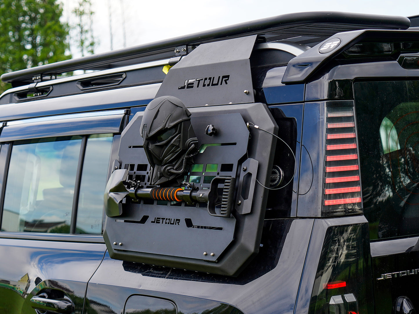 Jetour T2 Molle Panel with mask