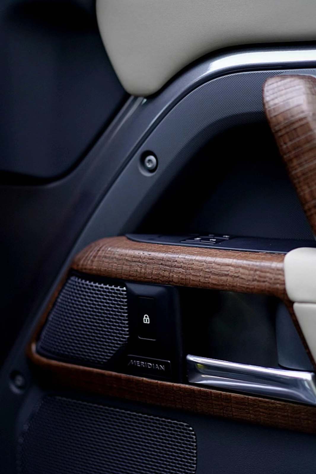 INTERIOR KIT - WOODEN DESIGN