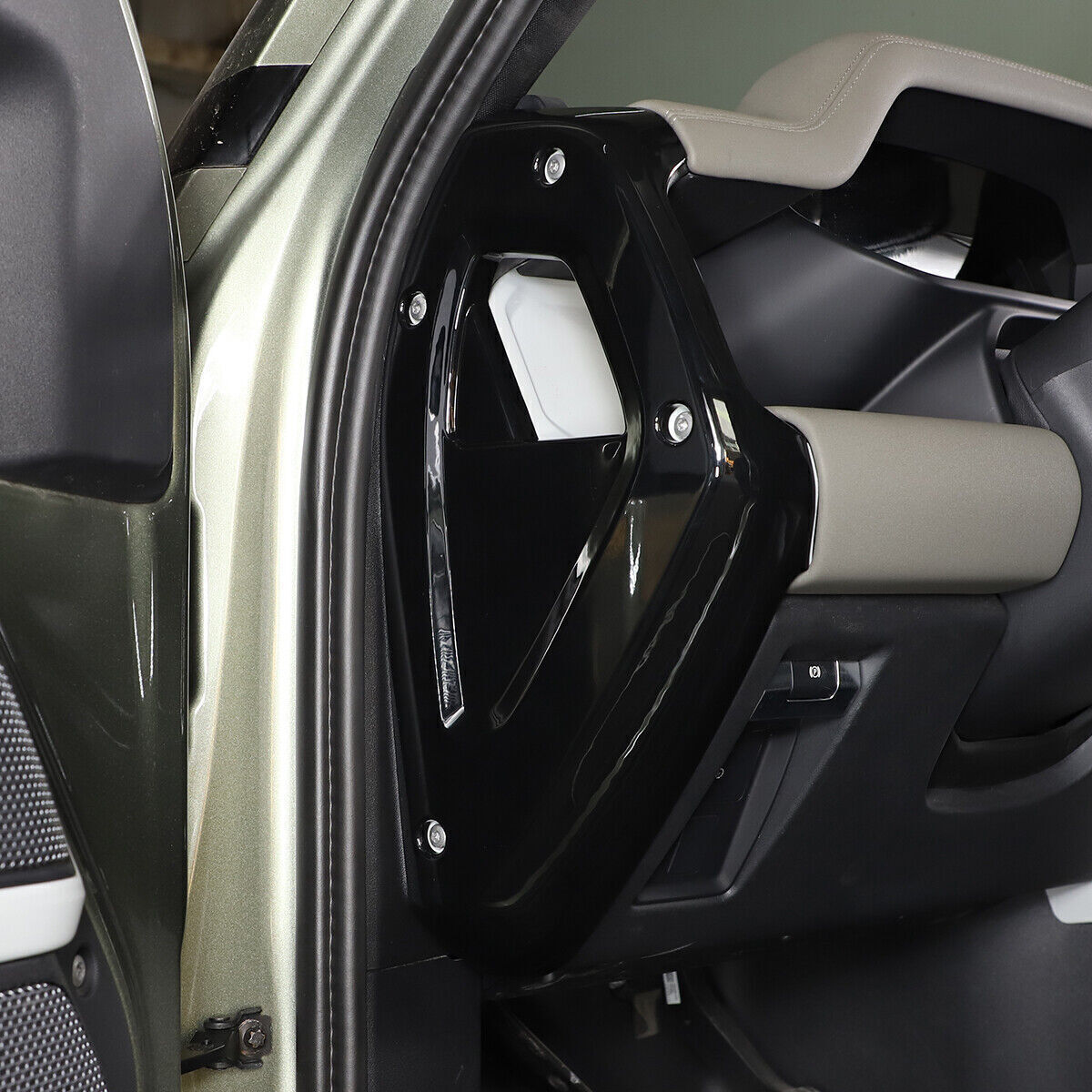 INTERIOR KIT - GLOSSY BLACK