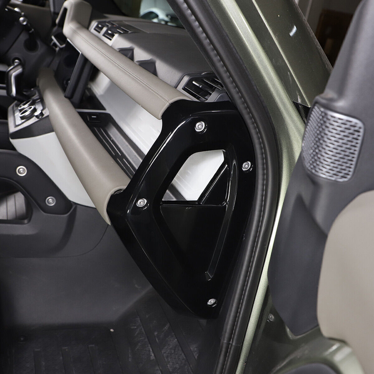 INTERIOR KIT - GLOSSY BLACK