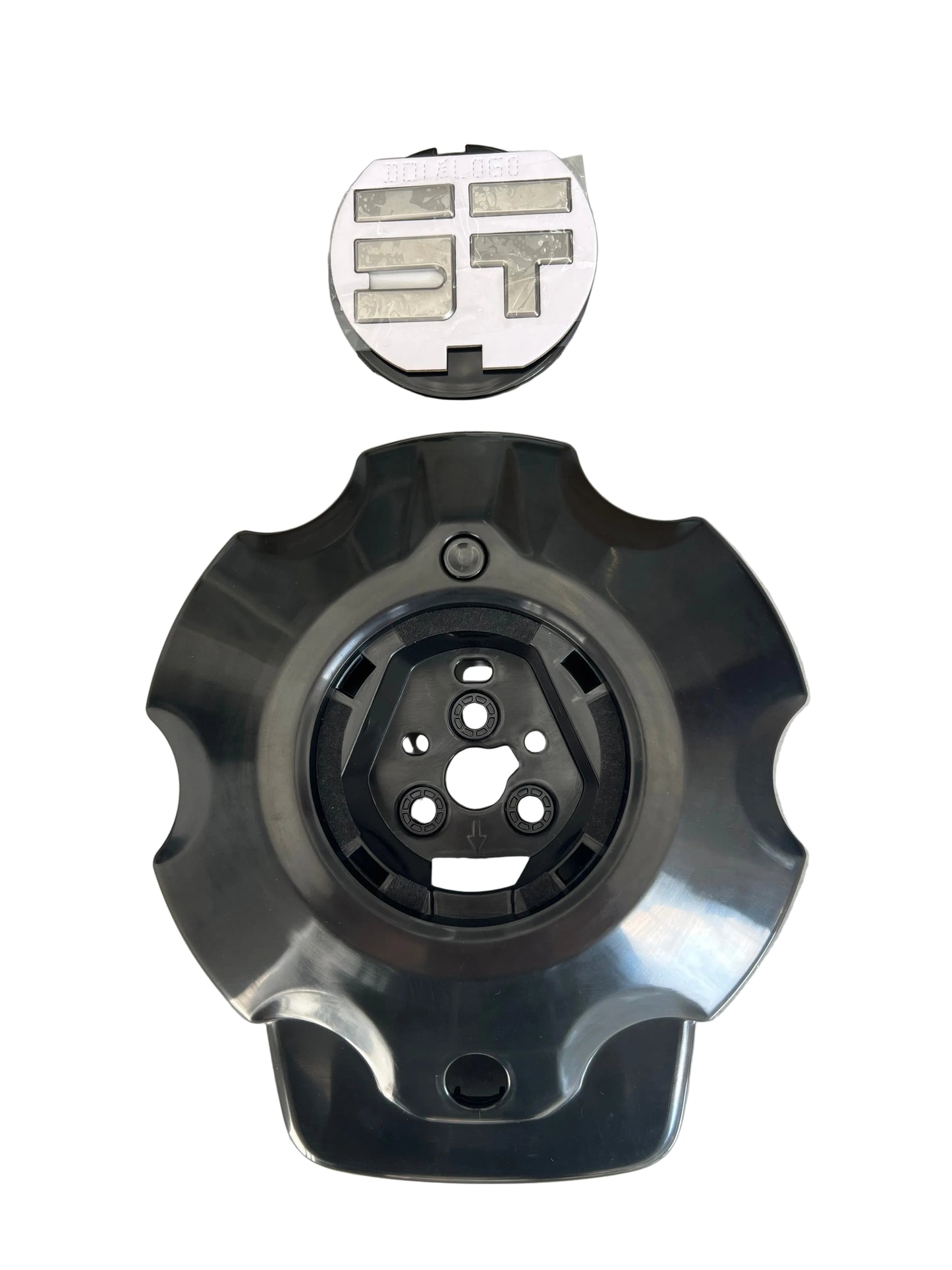 Jetour G700 Rear Tire Mount