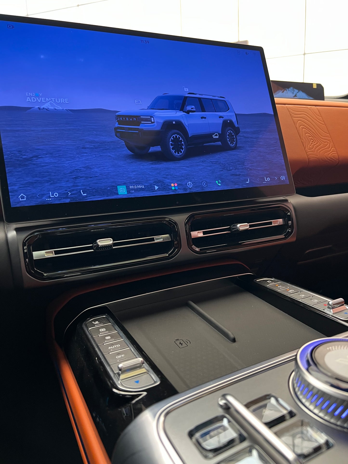 Jetour G700 Dash Board Watch