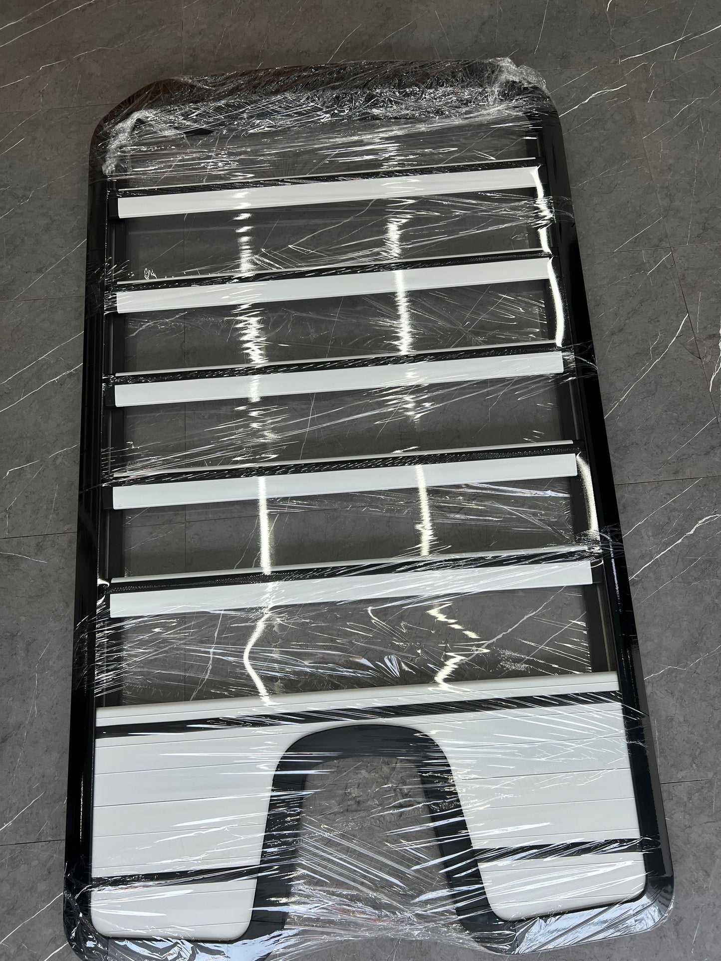 JETOUR ROOF RACK FOR T2 WHITE